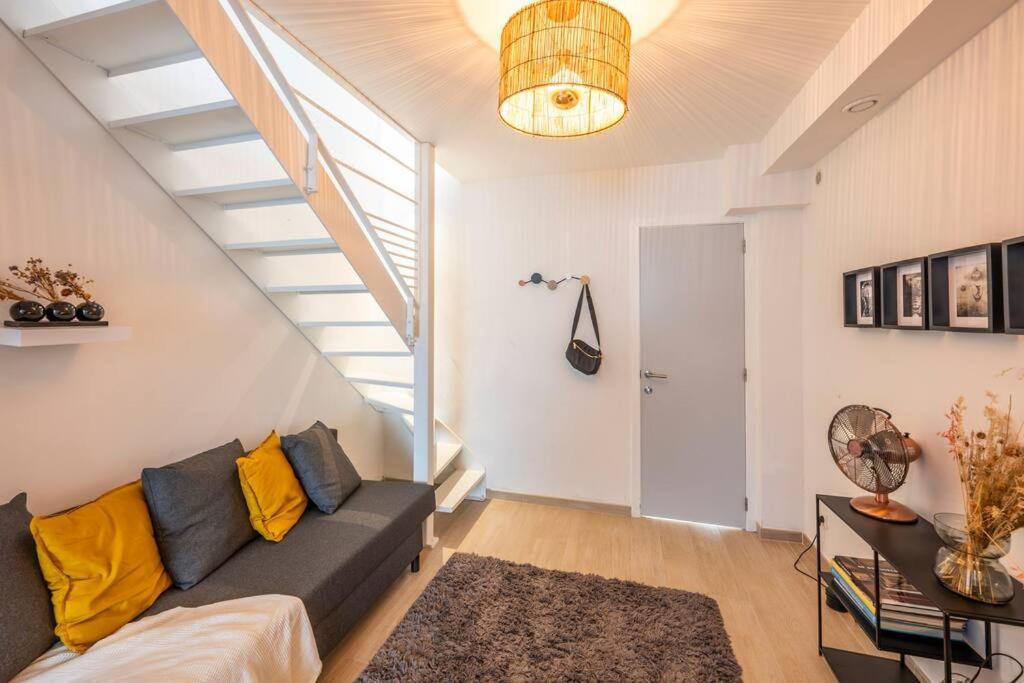 Superb 3 Bedroom & 3 Bathroom Duplex In Brussels City Centre Екстер'єр фото